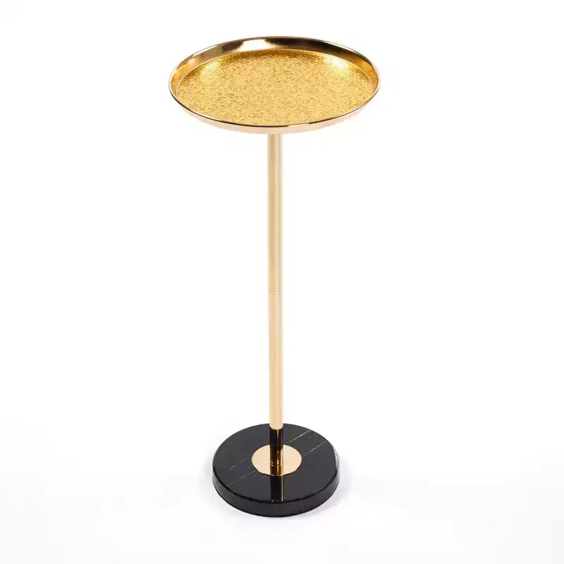 Table d'appoint dorée réglable
