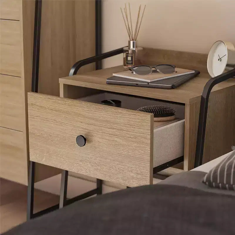 Table de chevet rustique