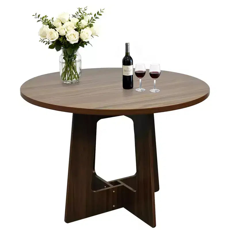 Table à manger ronde de style rustique pour quatre personnes