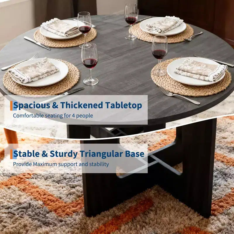 Table à manger ronde de style rustique pour quatre personnes