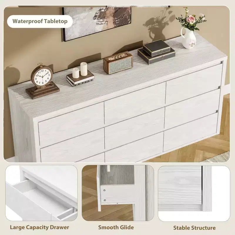 Grande commode en bois à neuf tiroirs