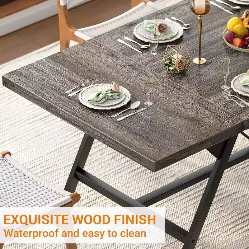 Grande table à manger de style ferme
