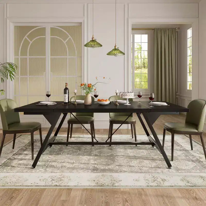 Grande table à manger de style ferme