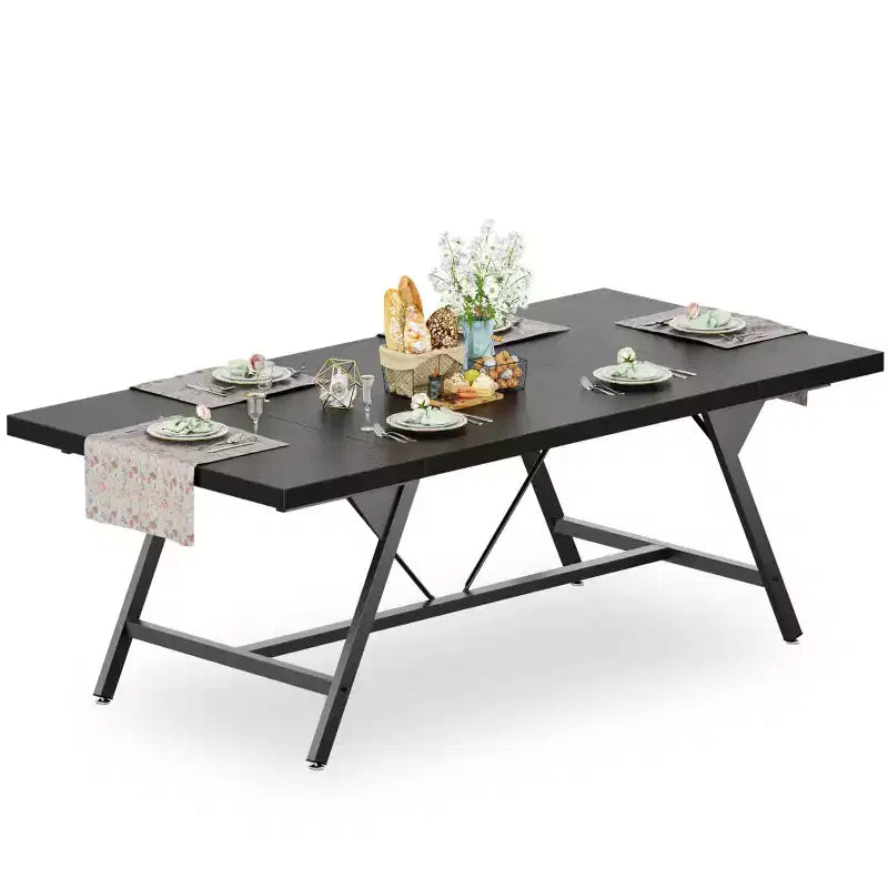 Grande table à manger de style ferme