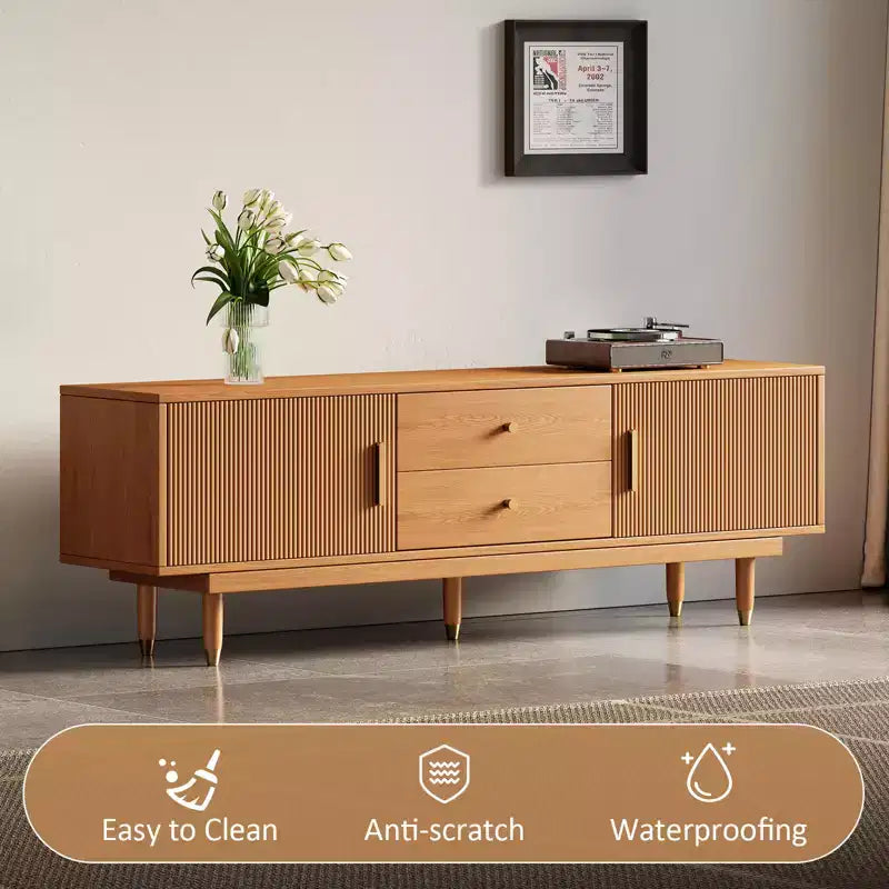 Meuble TV de style médiéval en bois naturel